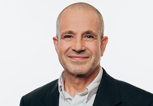 נדב שפיר